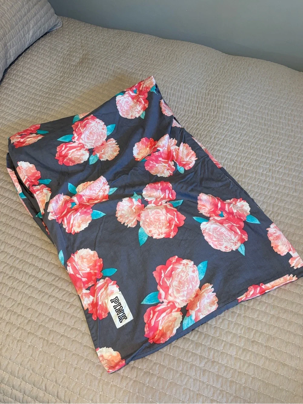 PINK VICTORIA SECRETS Gray Floral Twin Duvet Cover